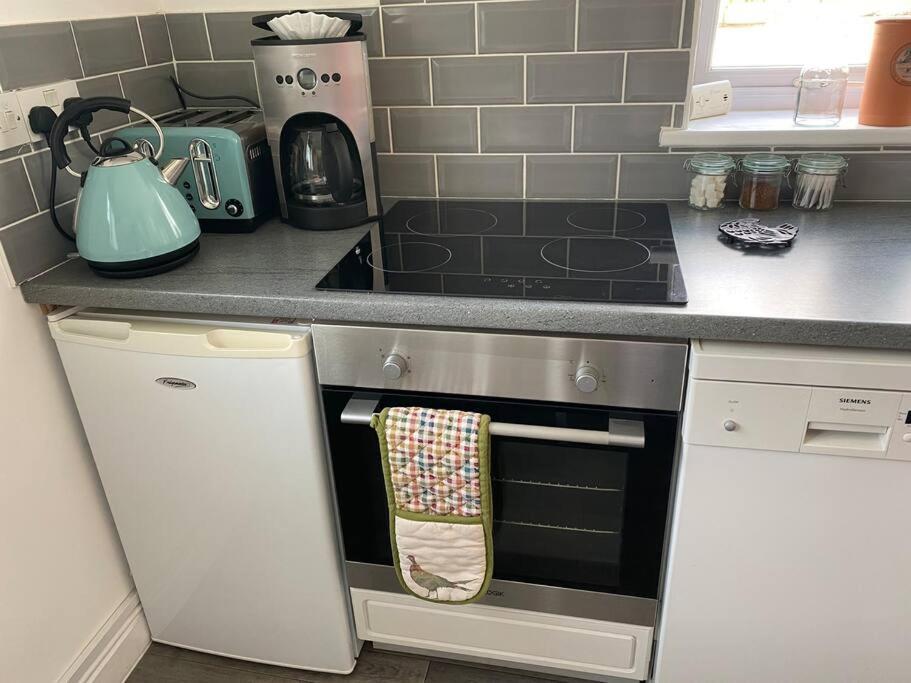 델라볼 Rural Cosy Retreat For Two Near Port Isaac 아파트 외부 사진
